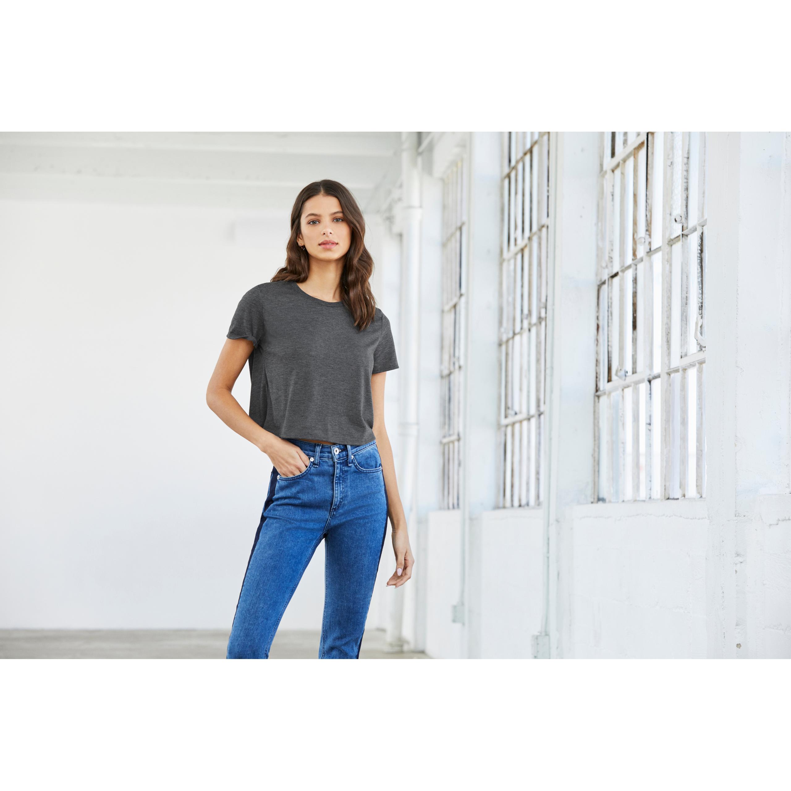 Bella + Canvas - T-shirt flowy crop - Black - L