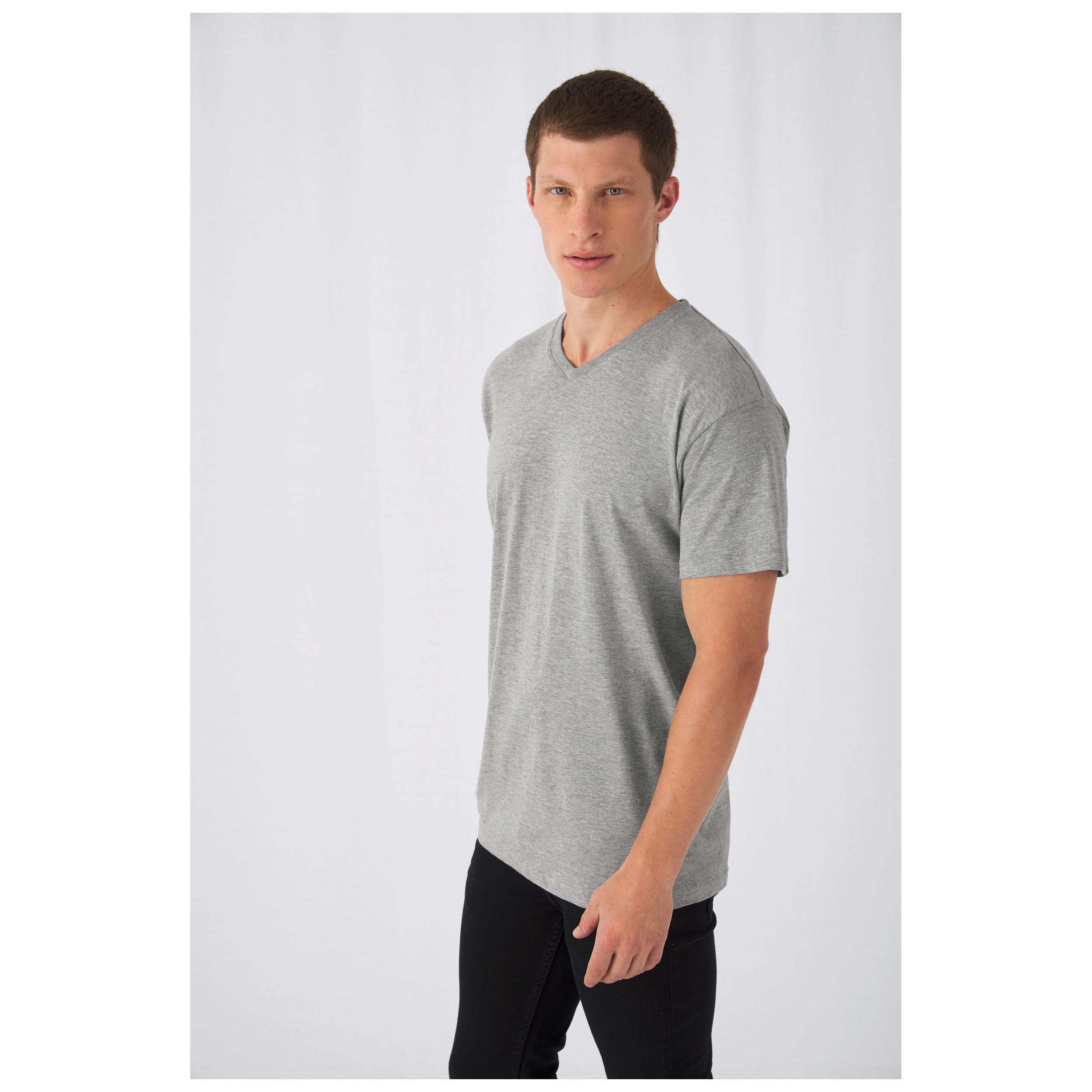 B&C - T-SHIRT COL V EXACT150 - Black - M