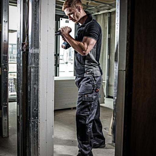 Black - 40 FR (30 UK)